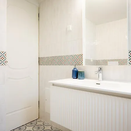Bella Apartment *