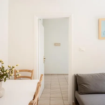 Bella Chania (Crete)